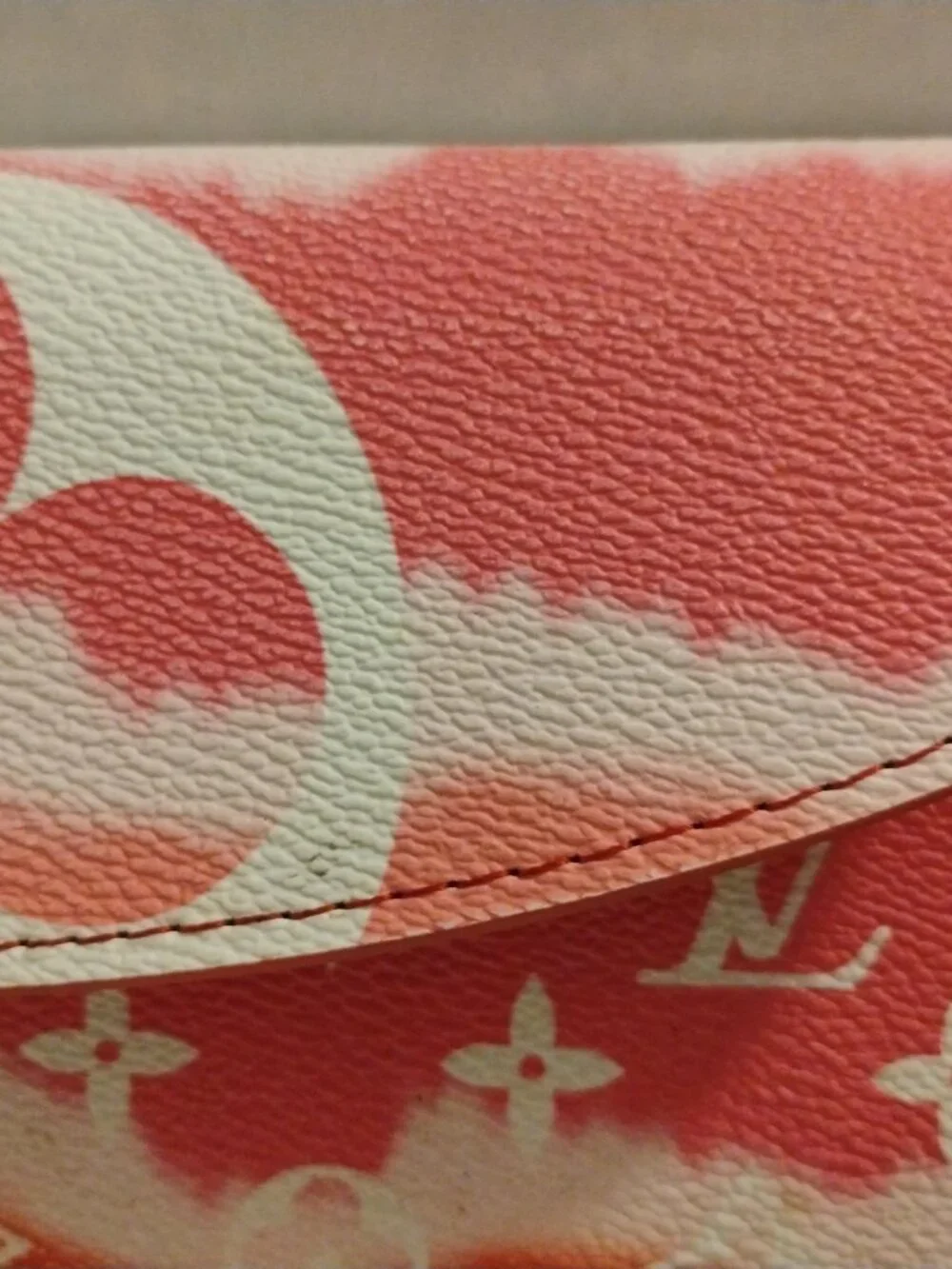 Louis Vuitton Wallet - Picture 11 of 14